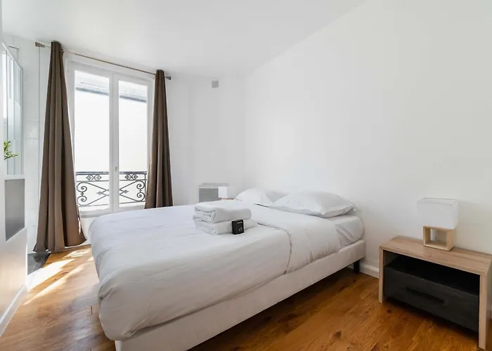 2 Pieces Cosy Hopital Bichat - Paris 18 - 2P